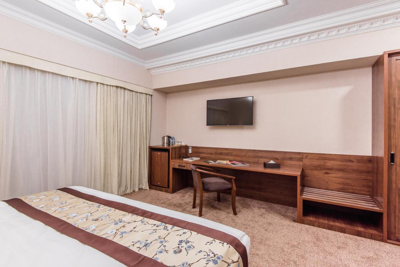 Michelin Hotel Tashkent Ngoại thất bức ảnh